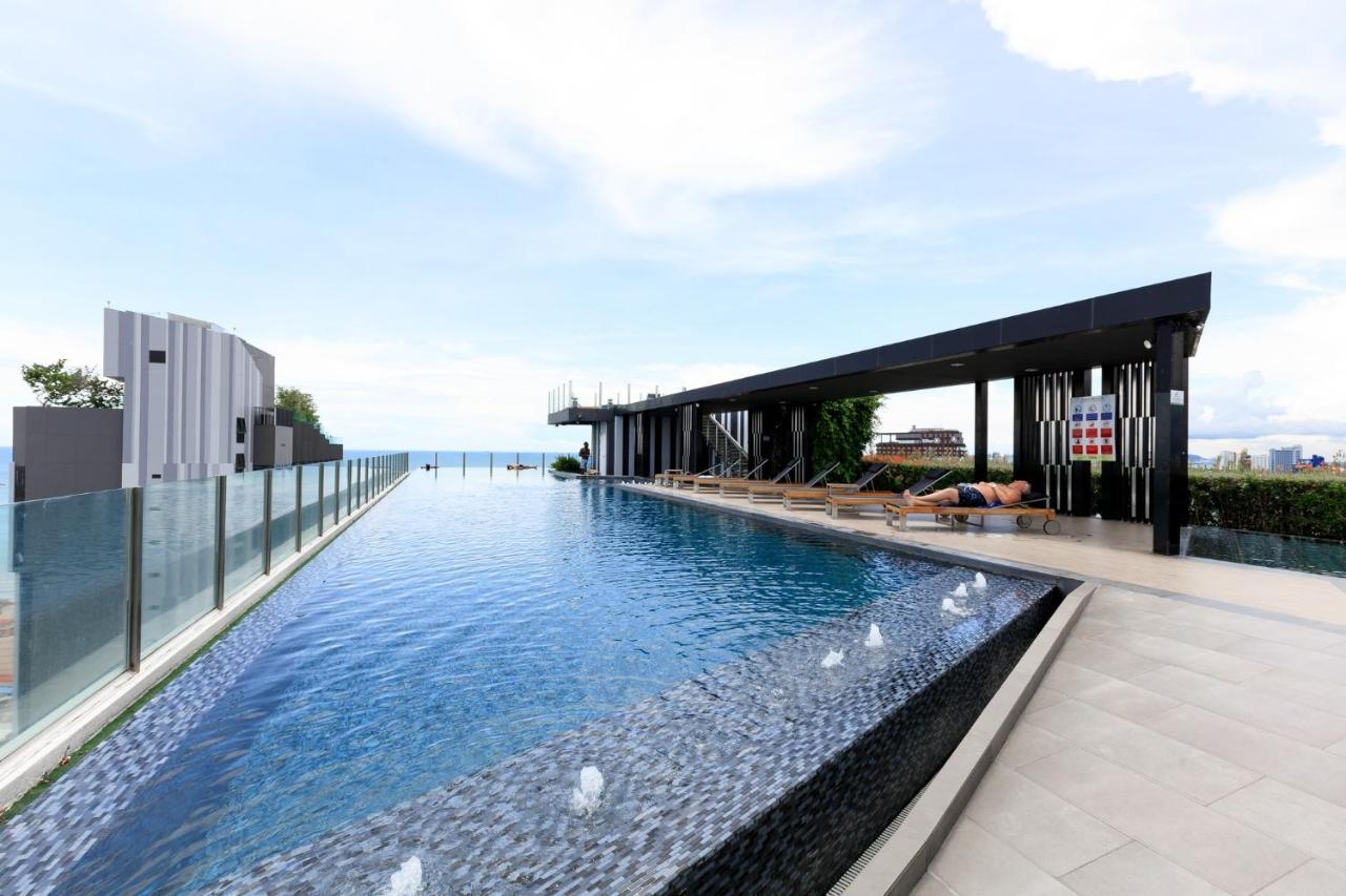 The Base Apartments At Central Pattaya Exterior photo