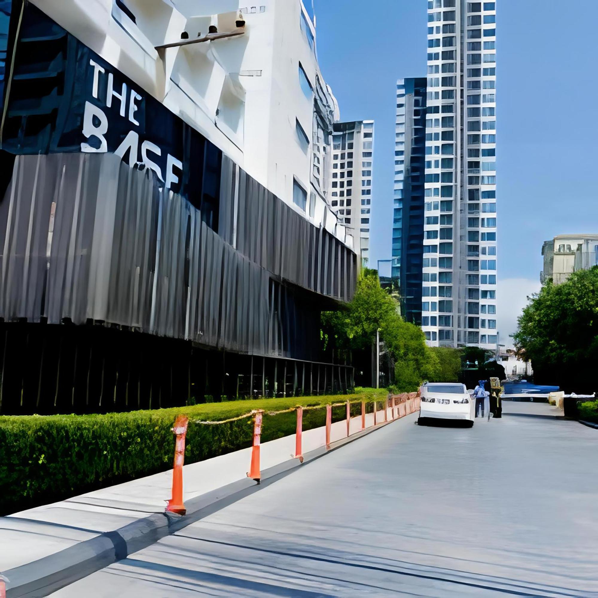 The Base Apartments At Central Pattaya Exterior photo