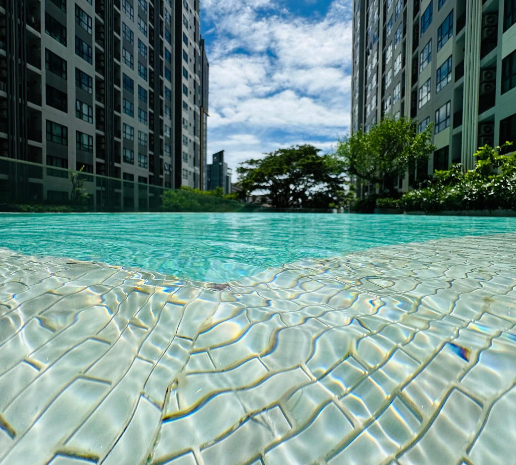 The Base Apartments At Central Pattaya Exterior photo